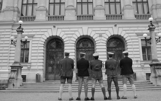 Studenten der Allemannia Graz vor der KFU, 2018