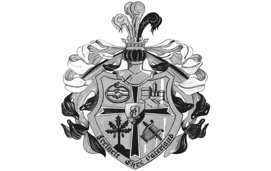 Das Wappen der der Akad. B! Allemannia Graz mit Treuehänden, Ringschlange, Wartburg, Eiche, Leier, Helm, Schild, Schwert, Kreuz, Zirkel, Wahlspruch, Straußenfedern, Helmkrone und Quadrierung